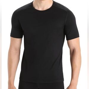 Men's 200 Oasis Ss Crewe Black New With Tags